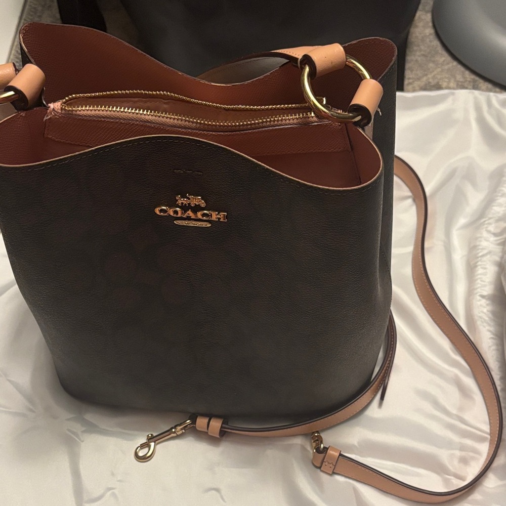 Coach Black and Tan Shoulder Bag